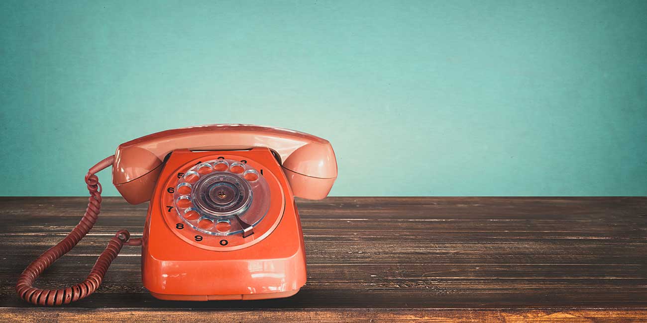 5 Gründe Warum die Telefon-Hotline noch lange nicht tot ist